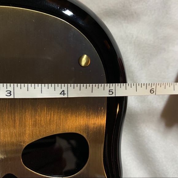 Skull Clutch with Chain - Picture 6 of 8